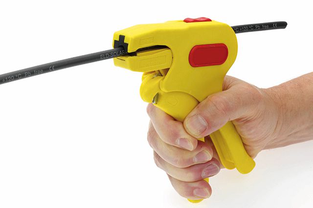 Pince à dénuder automatique