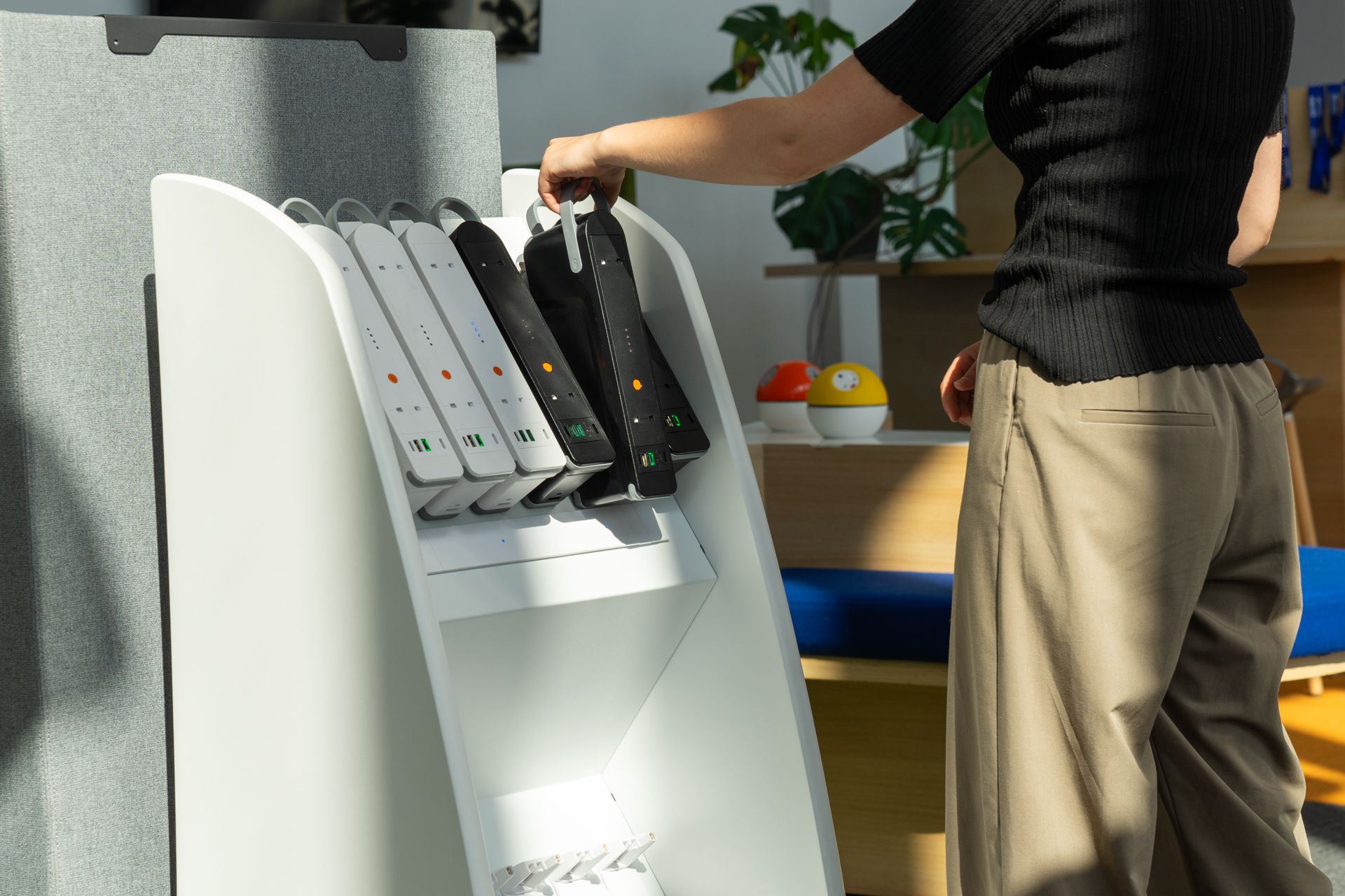 LIBERTY Qikpac Carry avec USB-A/C 12/60W noir