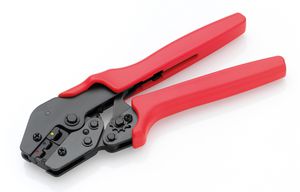 Pince à sertir pour sertissage ovale isolé 0.5-6