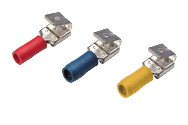 Fiches plates isolées avec dérivation avec douille isolante PVC