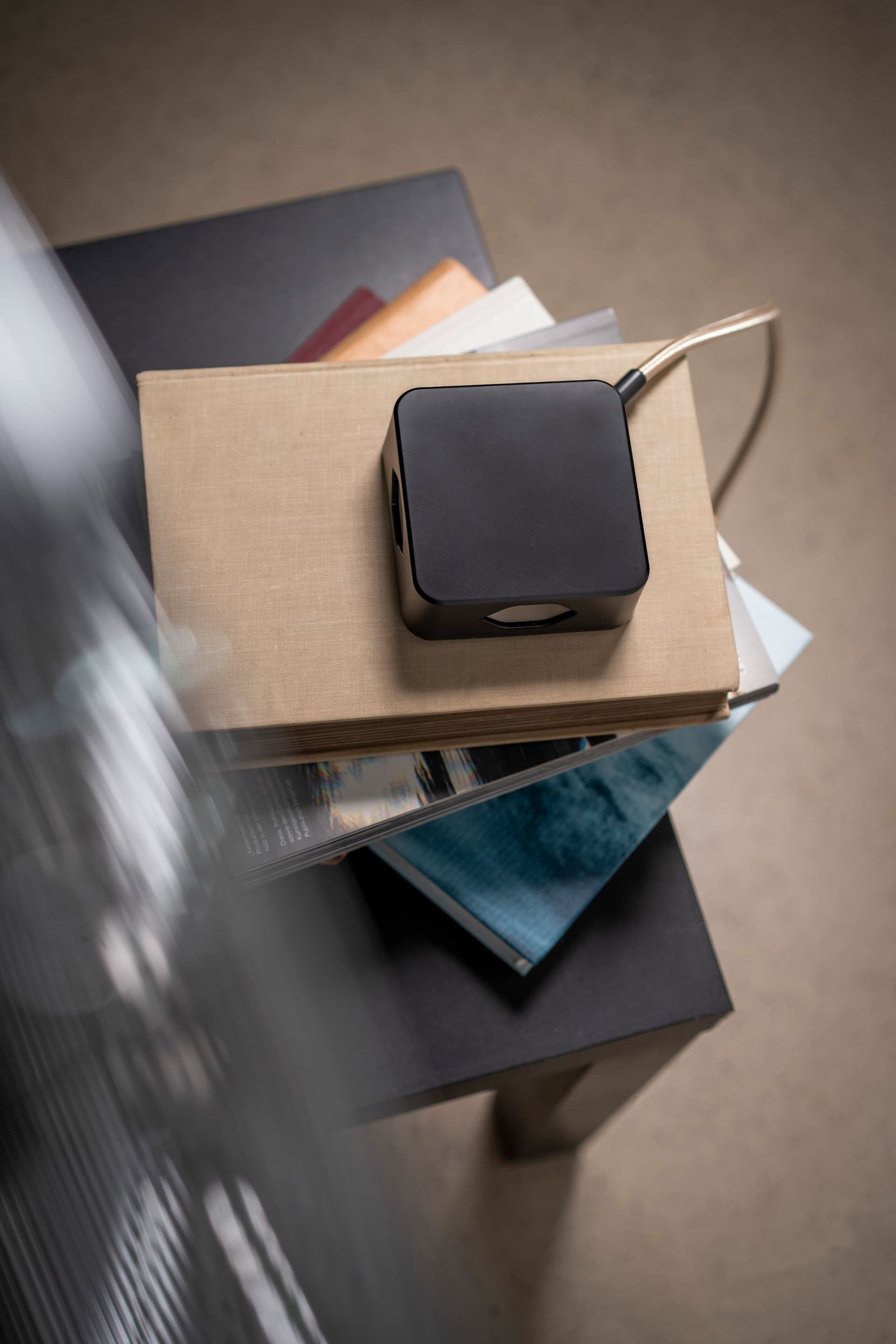 multiprise Cube 3x type 13 blanc / turquoise USB 2m clip-clap