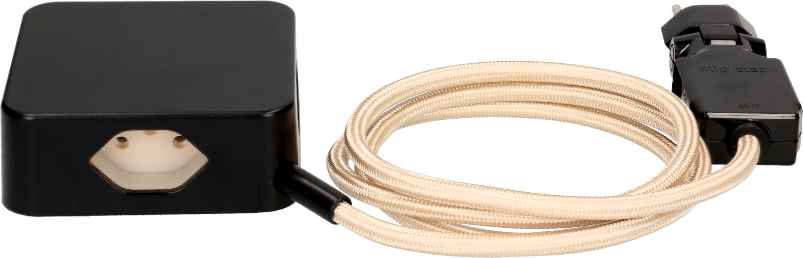 multiprise Cube 3x type 13 noir / or sable USB 2m clip-clap
