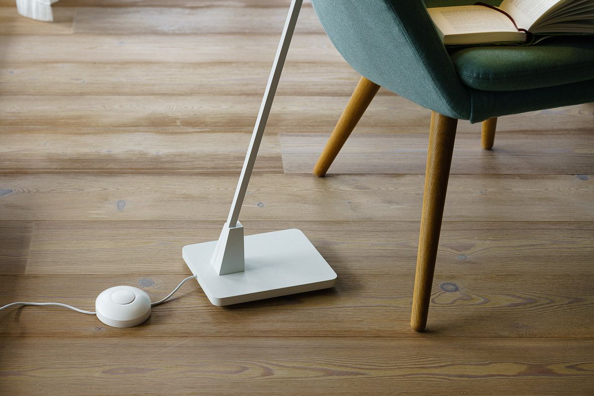 variateur universel au pied LED blanc