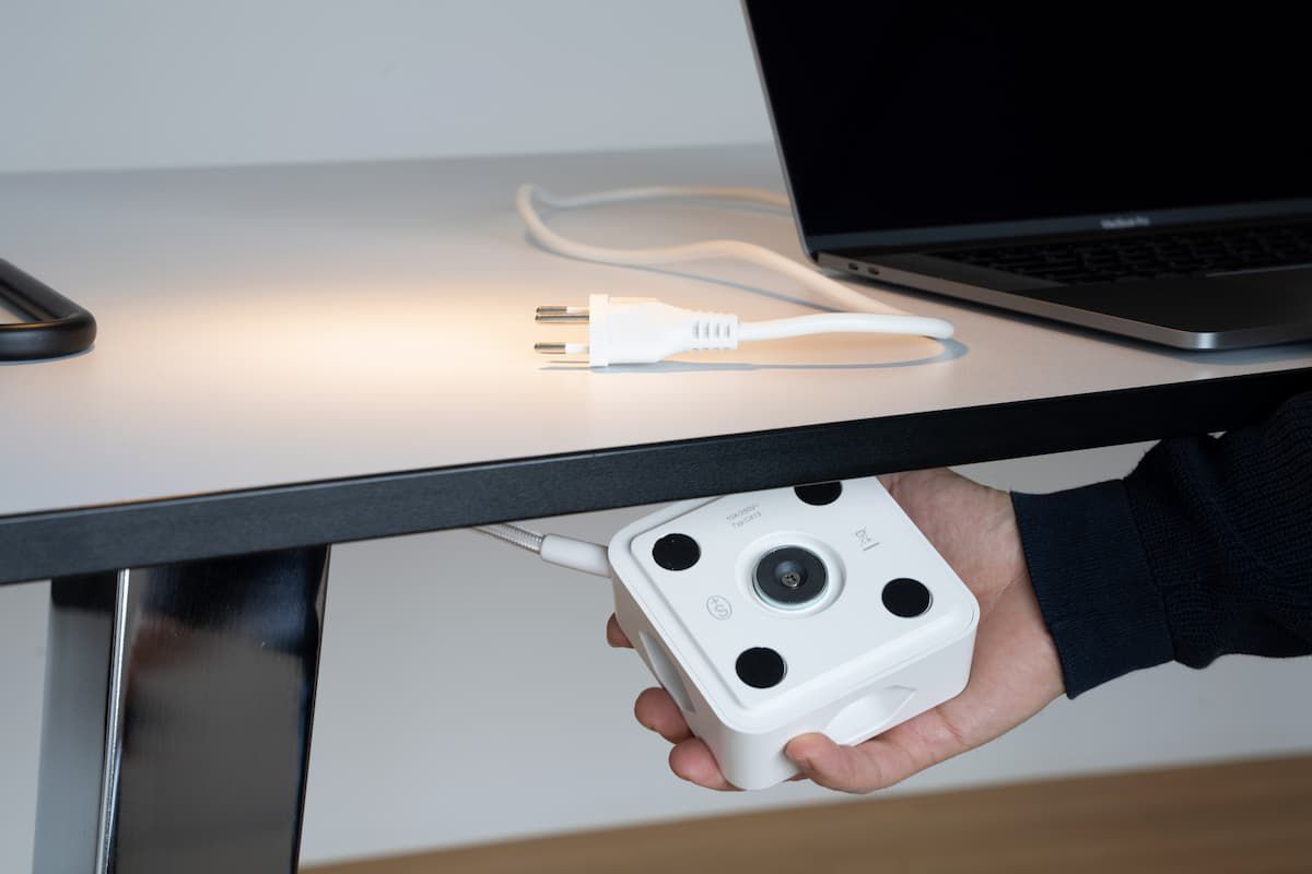 multiprise Cube 3x type 13 blanc / turquoise USB 2m clip-clap