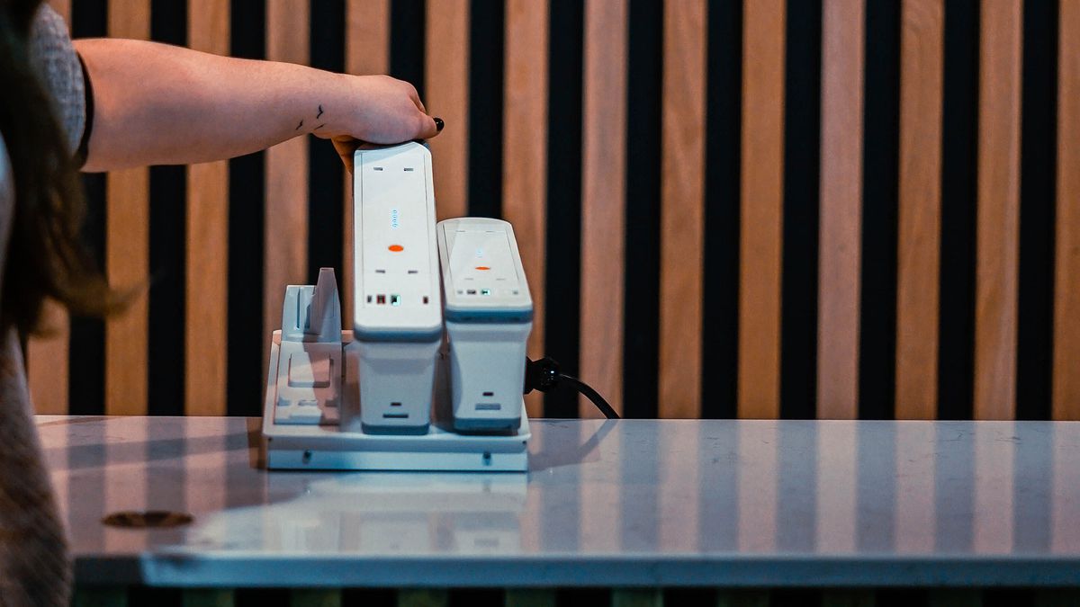 LIBERTY Qikpac Carry avec USB-A/C 12/60W noir