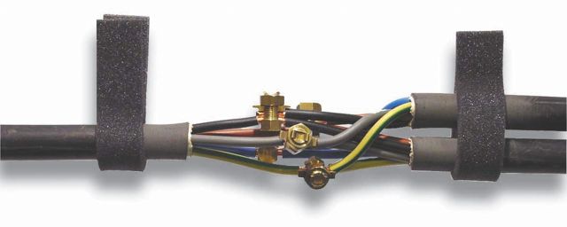 Manchon en résine coulée AVM 40-175 Passage ou dérivation