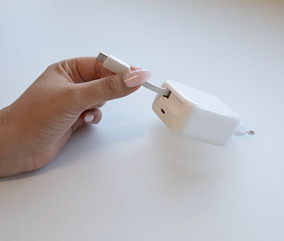 USB Schnellladeadapter GaN 1x USB-C Kabel 1x USB-C PD/QC 65W ws