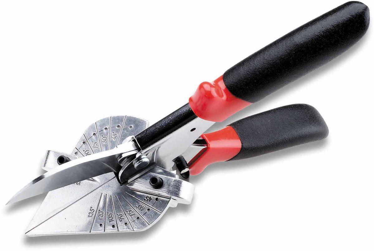 Ciseaux pour plastique avec butée variable