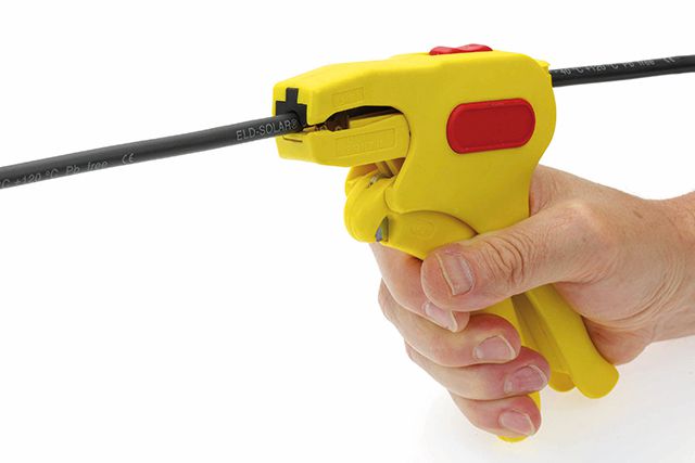 Pince à dénuder automatique