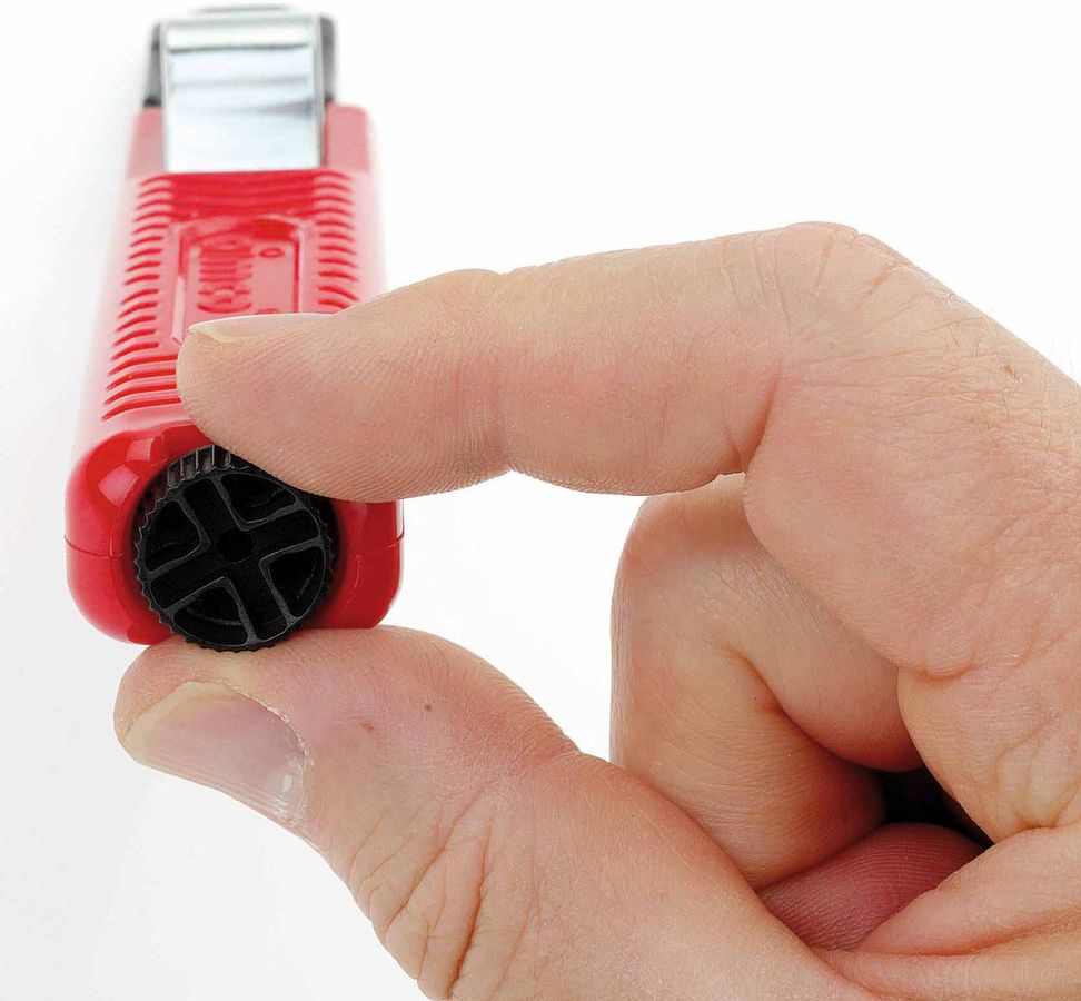 Couteau pour câbles avec lame à crochet 8-28mm de diamètre