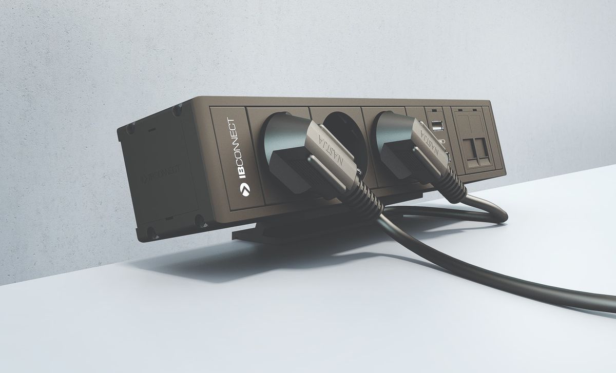 CUBO T bloc multiprise noir 1x type 13 1x USB-A/C 1x module vide