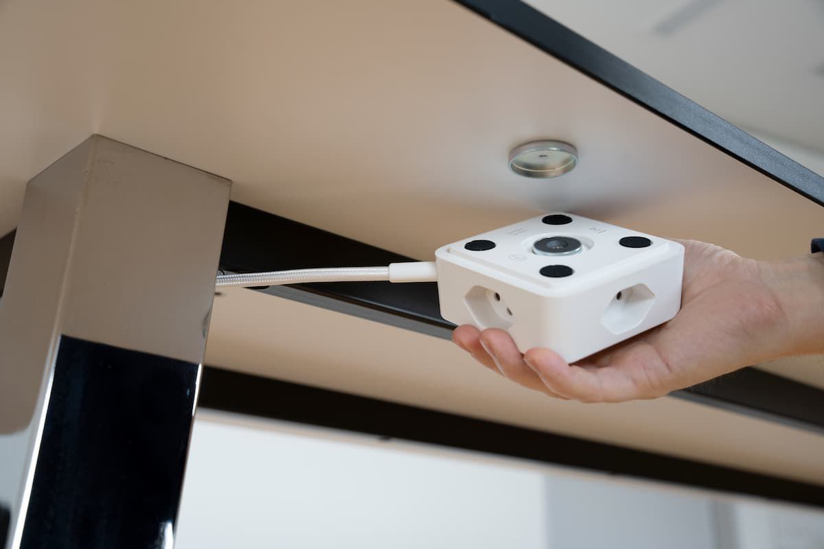 multiprise Cube 3x type 13 blanc / turquoise USB 2m clip-clap