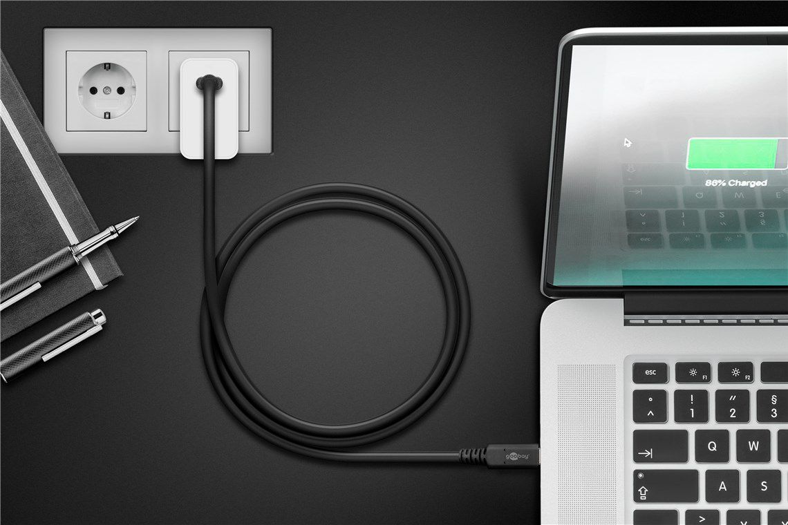 USB-C Kabel USB4 0.8m schwarz