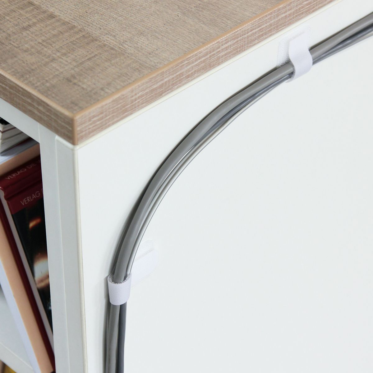 selbstklebende Klettkabelhalter weiss / 10 Stück