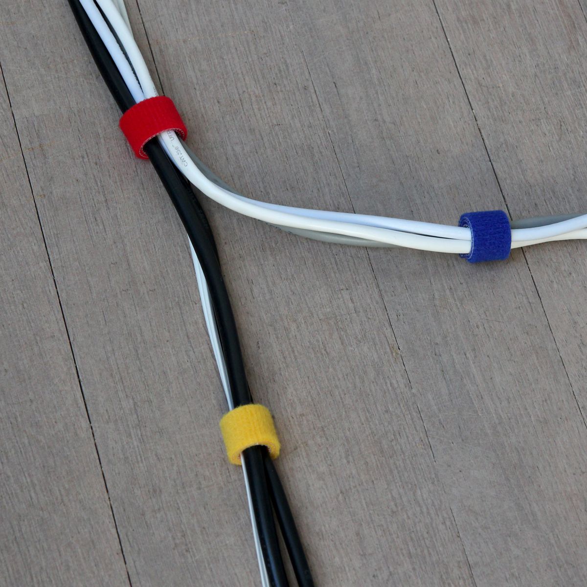 rouleau de velcro double face 25m rouge